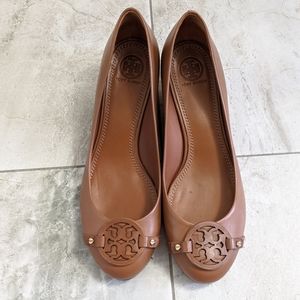 Tory Burch Wedges in size 8M